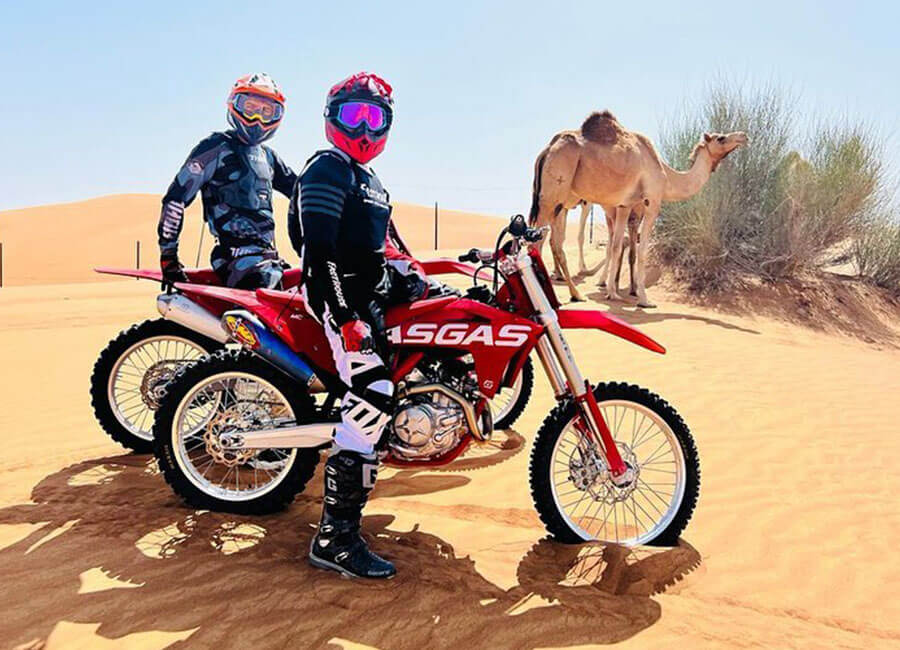 16-group-enduro-desert-bike--adventure-and-rental-dubai-uae