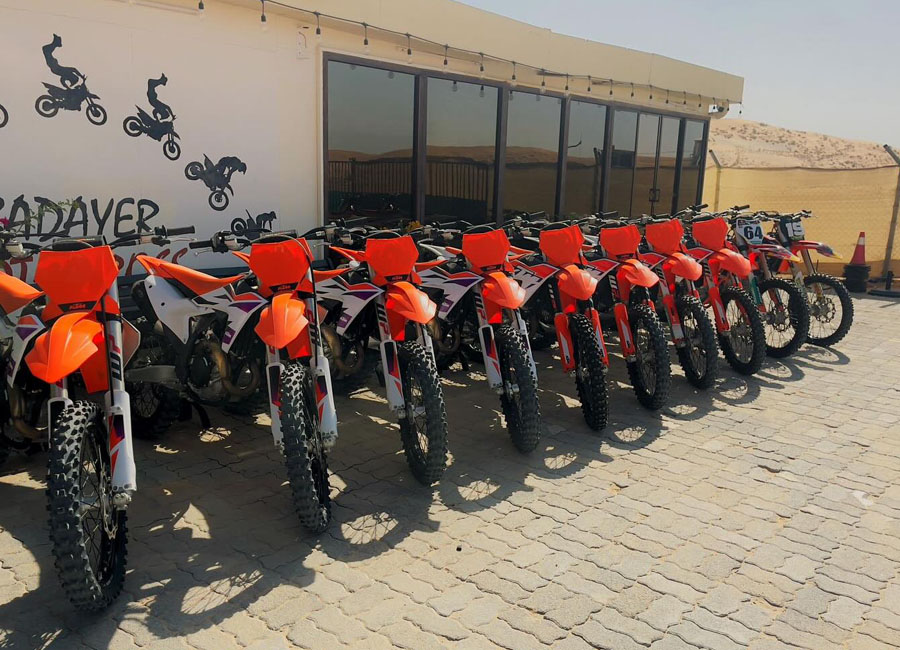 2-contact-enduro-bike-rental-dubai-uae